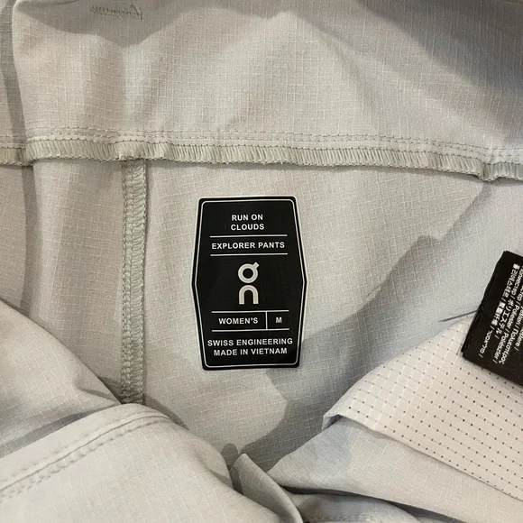 On Cloud hiking pants . NWOT. - Picture 7 of 7